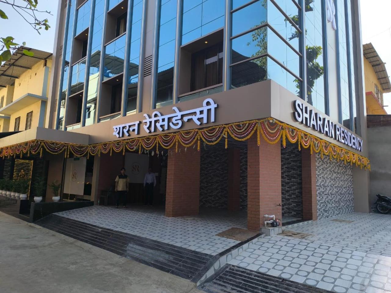 Sharan Residency Hotel Navi Mumbai Bagian luar foto