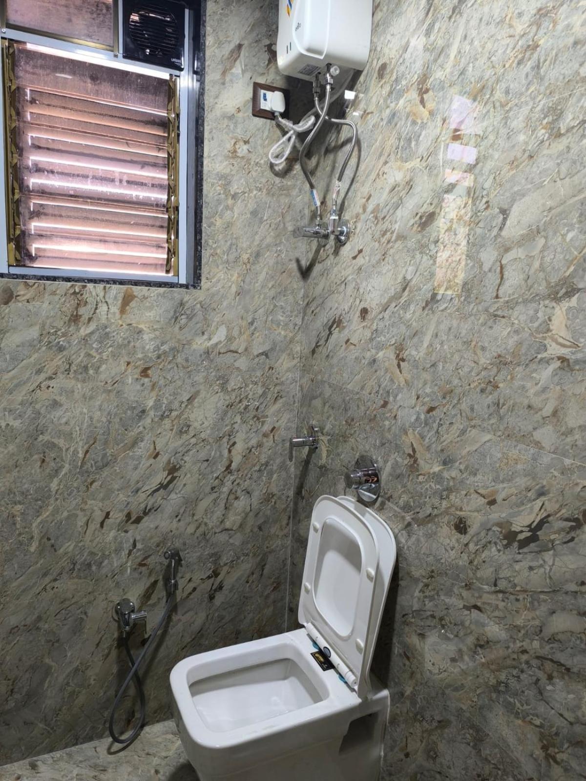 Sharan Residency Hotel Navi Mumbai Bagian luar foto